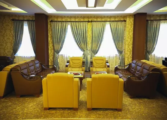 taht palace 10-9038